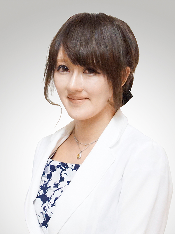 天野馨南子氏